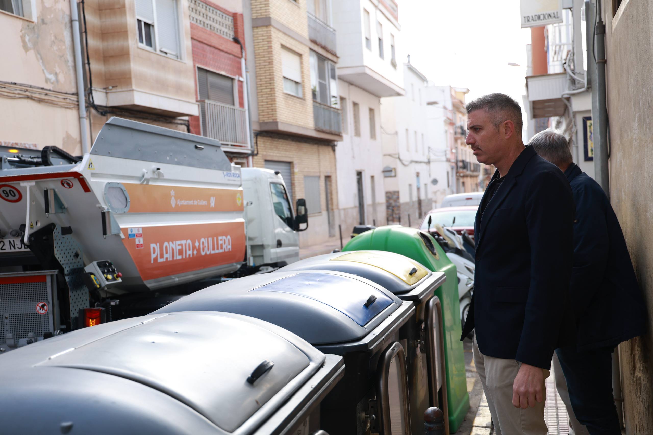 Nous contenidors Cullera 1